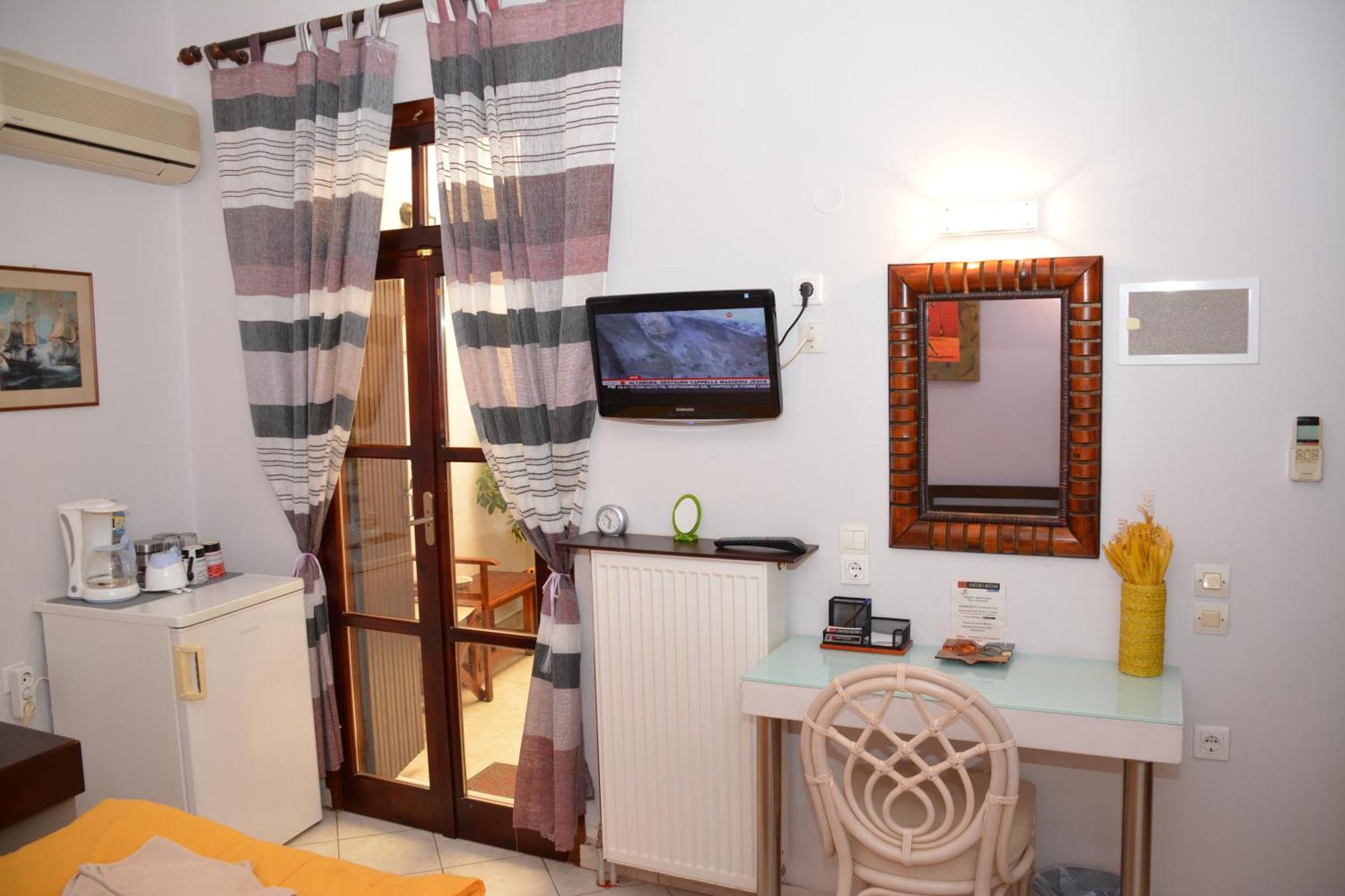Enetiko Rooms Chania  Buitenkant foto